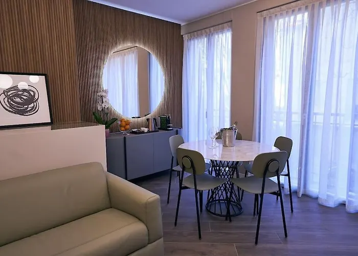 Contempora - Two Bedrooms Monet Lejlighed *